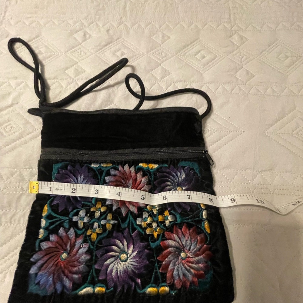 Floral Embroidered Black Velvet Crossbody Bag - Picture 6 of 7